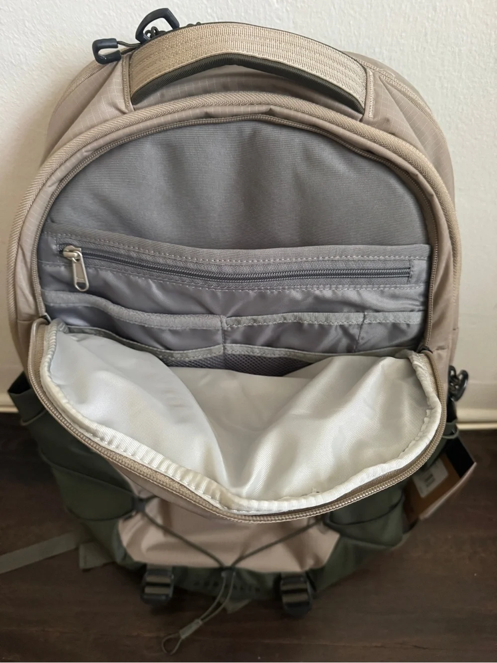 The North Face Borealis Backpack Mushroom Grey NWT